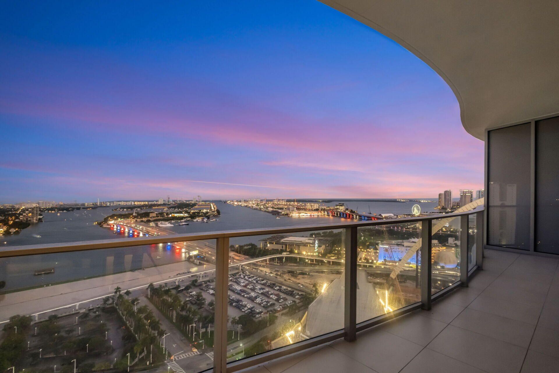 1400 Biscayne Blvd , Unit 2906, Miami, FL 33132 Photo