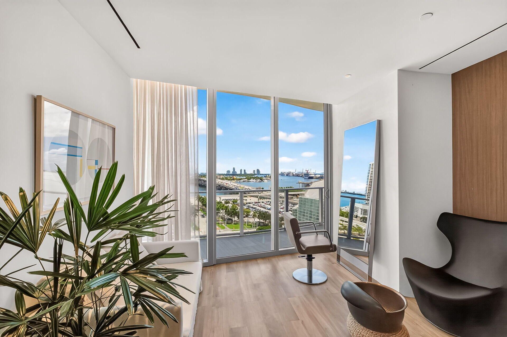 1400 Biscayne Blvd , Unit 2906, Miami, FL 33132 Photo