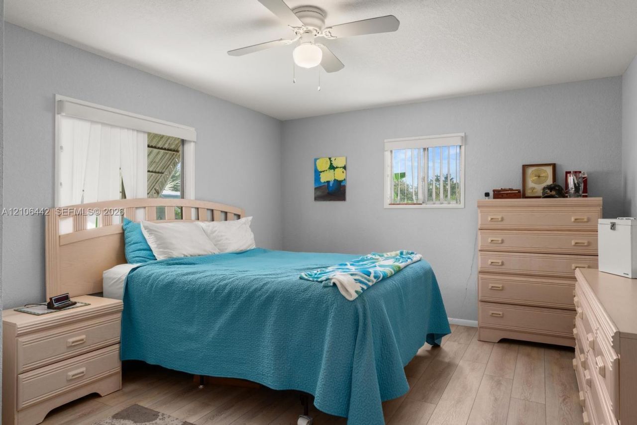 2024 E Robin Avenue , Sebring, FL 33870 Photo
