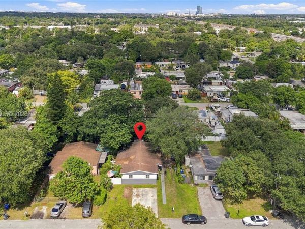 6351 Hayes St , Hollywood, FL 33024