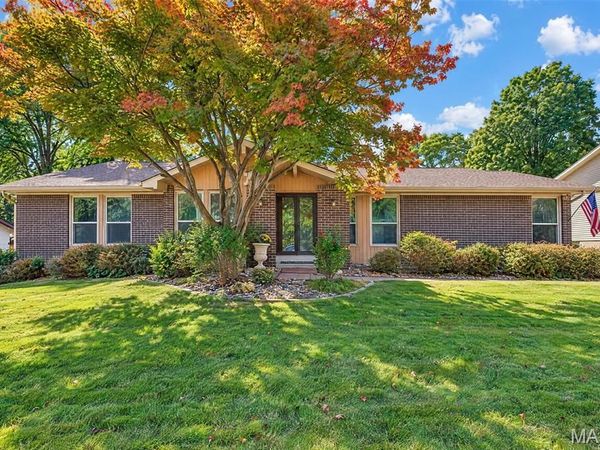 12834 Branchmont Court , St Louis, MO 63146