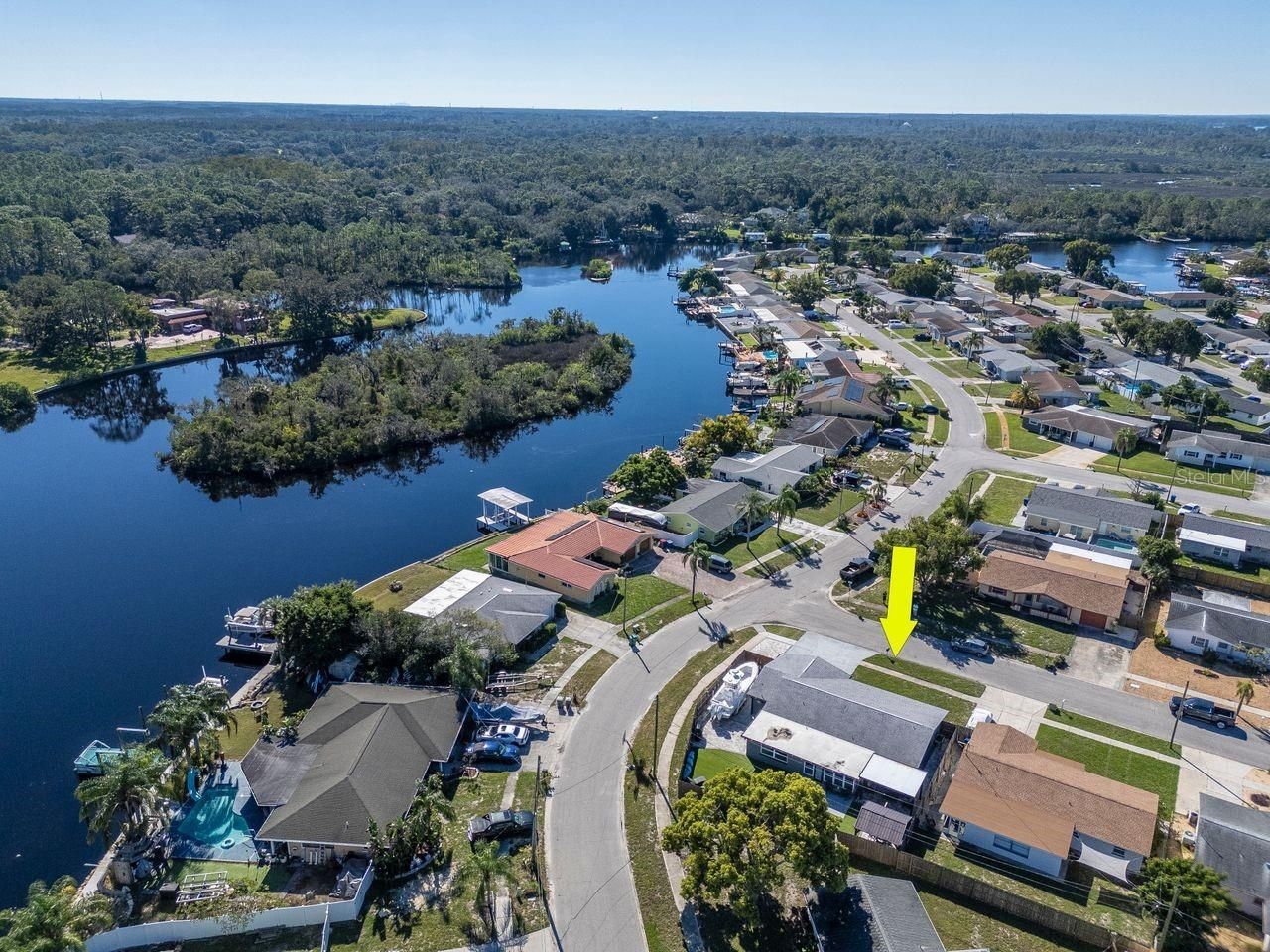 5735 Mosaic Drive, Holiday, FL 34690 Photo