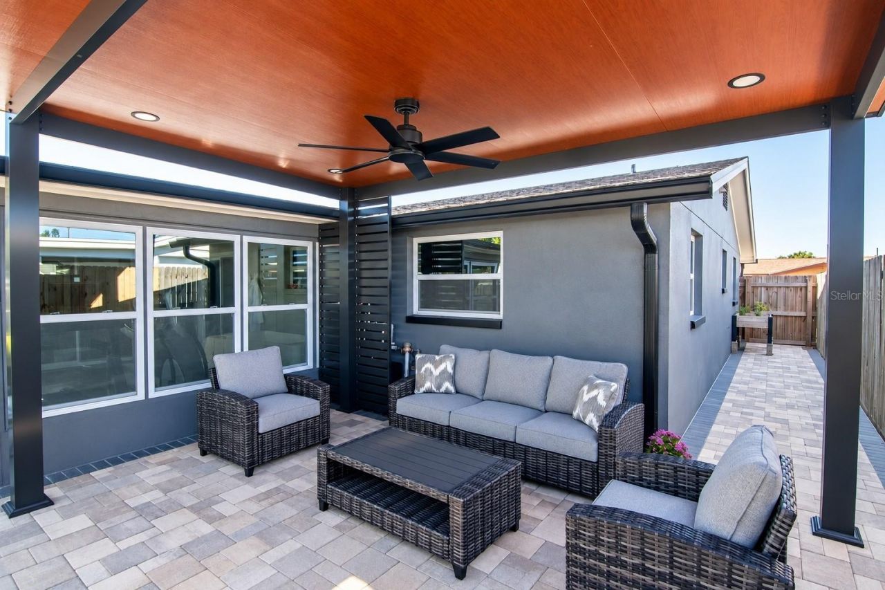 5735 Mosaic Drive, Holiday, FL 34690 Photo