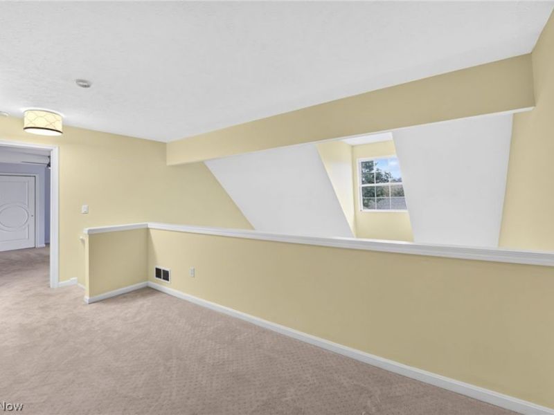 2084 Jennifer Street, Akron, OH 44313 Photo 21
