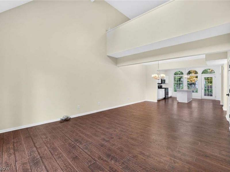 2084 Jennifer Street, Akron, OH 44313 Photo 4