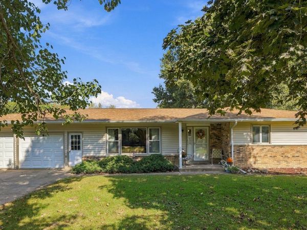 4224 120Th Avenue, Burlington, IA 52601