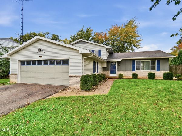 11710 Eckel Junction Road, Perrysburg, OH 43551