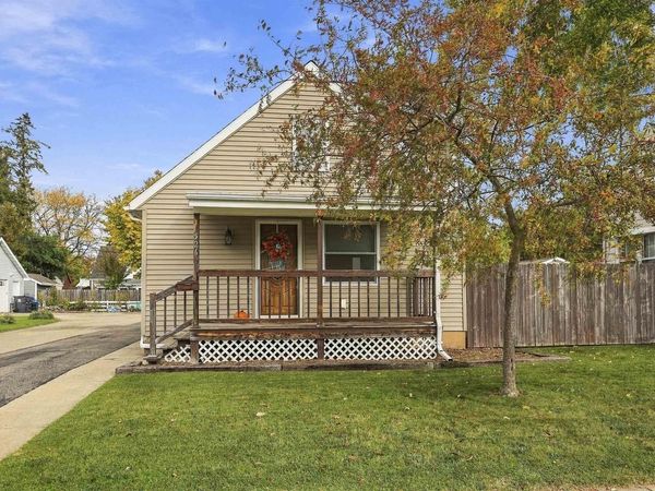 526 FAIRVIEW AVENUE, Neenah, WI 54956