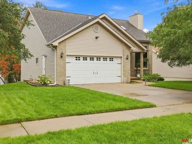 5310 Madalyn Road, Lincoln, NE 68516