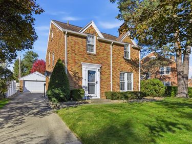 516 Townview Cir E, Mansfield, OH 44907