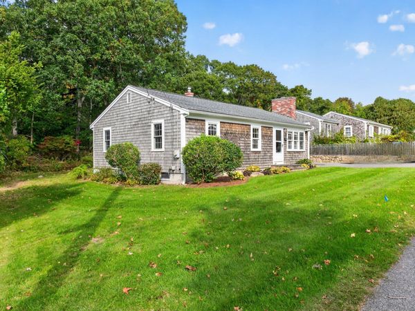 124 Homestead Lane , Teaticket, MA 02536