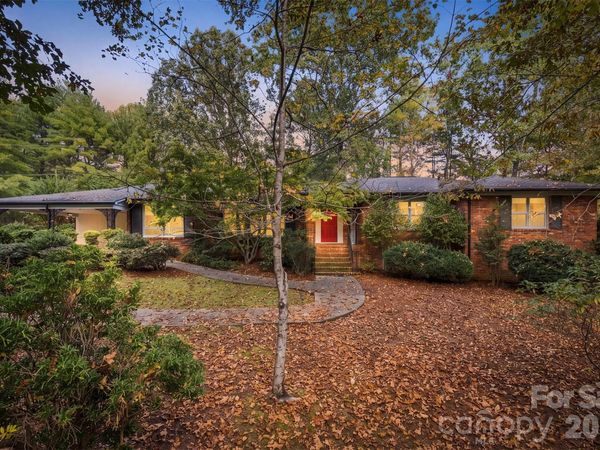 1211 Laurel Street NE, Valdese, NC 28690