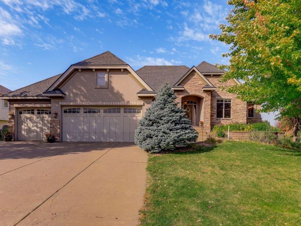 1782 Fallbrooke Drive, Hastings, MN 55033