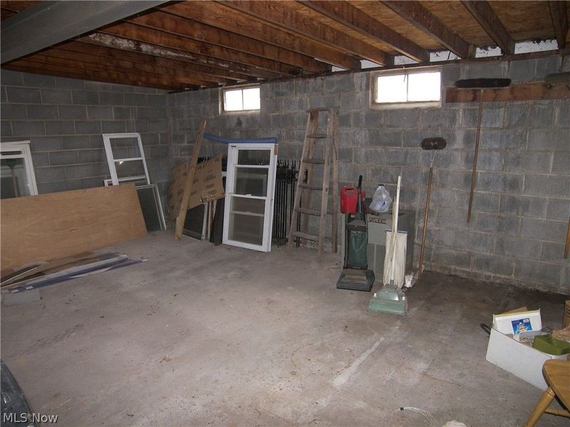 710 E 155th Street, Cleveland, OH 44110 Photo 4