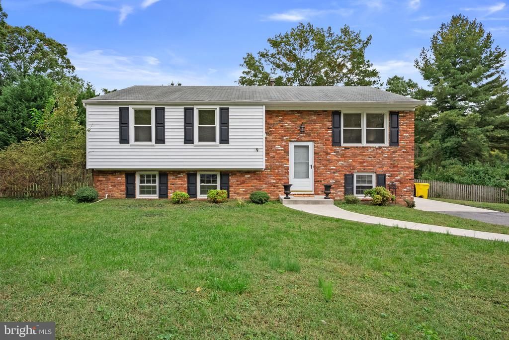 449 CLOVERDALE CIRCLE, SEVERNA PARK, MD 21146