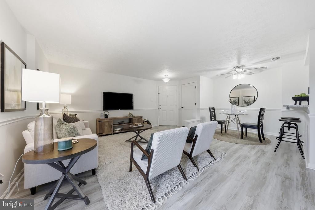 807D STRATFORD WAY , FREDERICK, MD 21701
