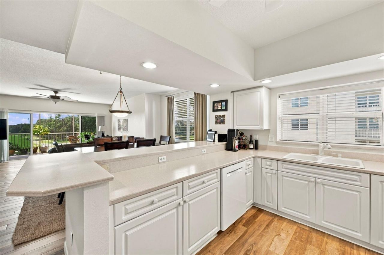 1200 Country Club Drive, Unit 2306, Largo, FL 33771 Photo