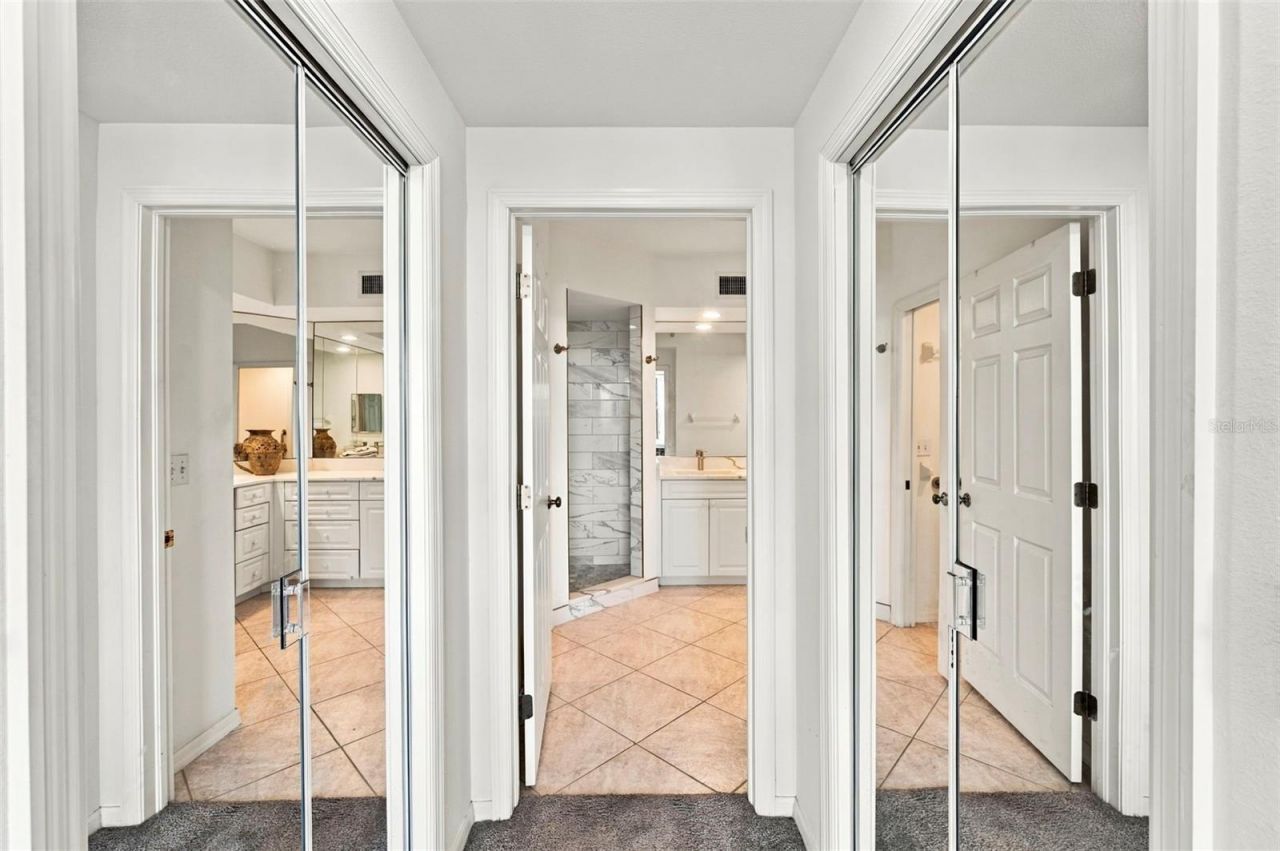1200 Country Club Drive, Unit 2306, Largo, FL 33771 Photo