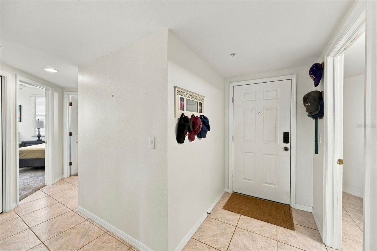 1200 Country Club Drive, Unit 2306, Largo, FL 33771 Photo