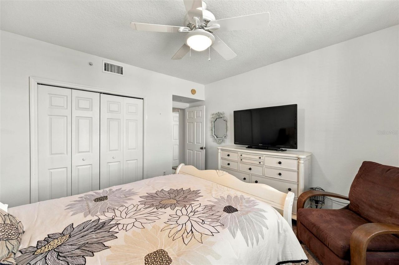 1200 Country Club Drive, Unit 2306, Largo, FL 33771 Photo