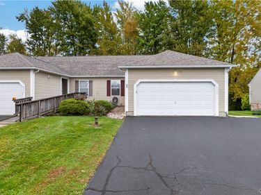 8394 Boyko Farm , Cicero, NY 13039