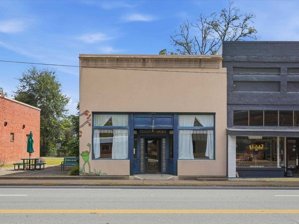 307 N Main Street , Havana, FL 32333