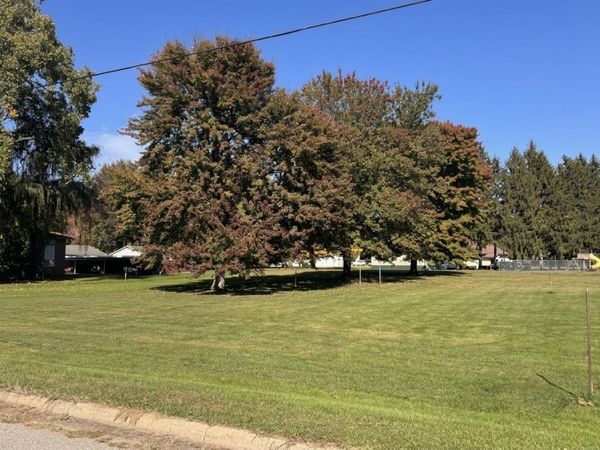 V/L 115 E Monroe Street, Unit Div 2, Bangor, MI 49013