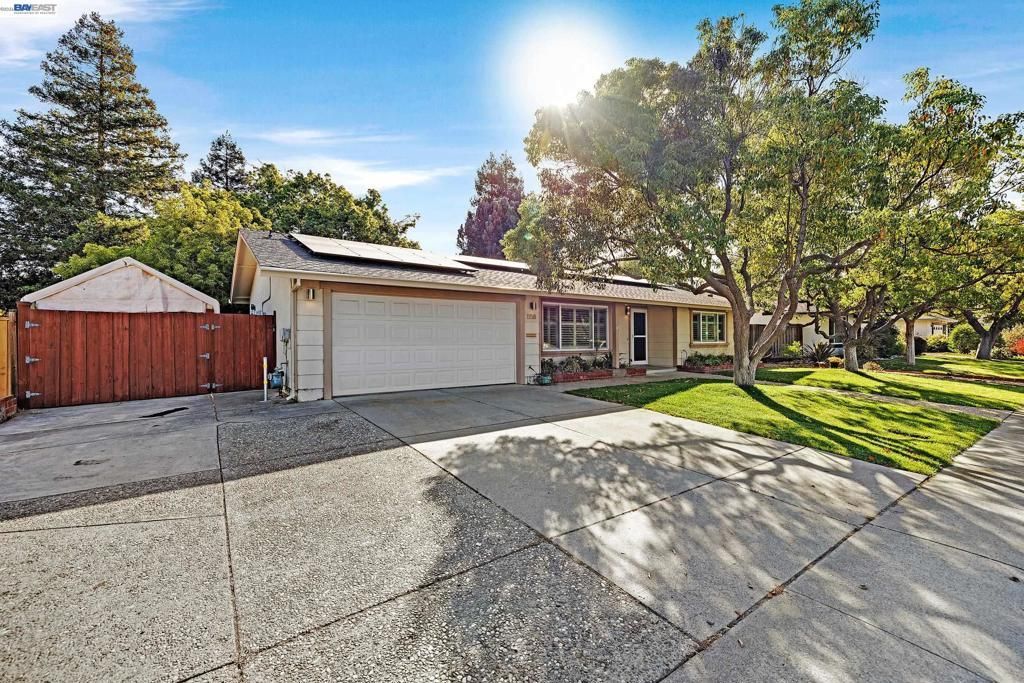1158 Vienna St, Livermore, CA 94550 Main Photo
