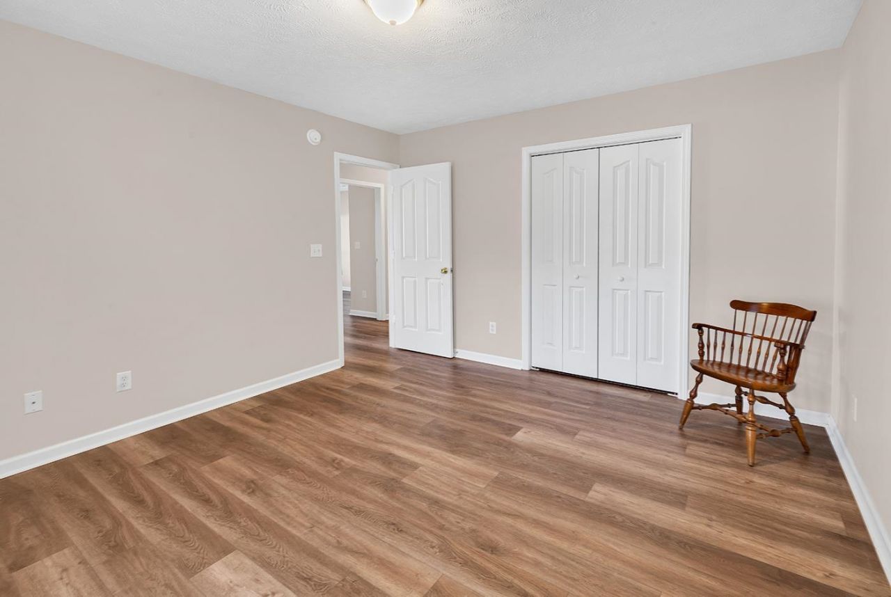6905 Woodhaven Dr.  Photo 12