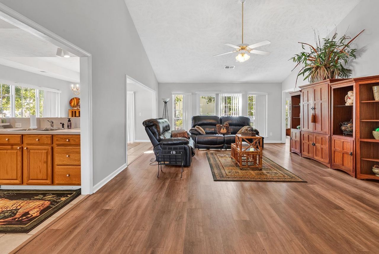 6905 Woodhaven Dr.  Photo 14