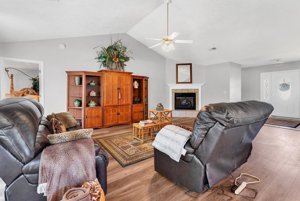 6905 Woodhaven Dr.  Photo 23
