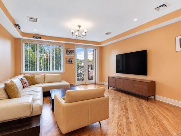 1674 E 22nd Street , Unit 3B, Brooklyn, NY 11229