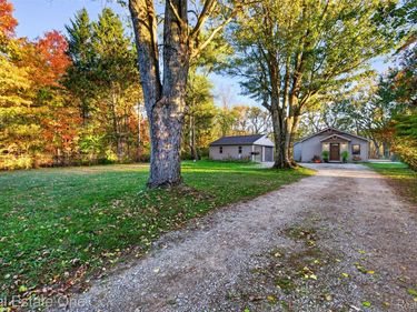 12202 E Bristol Road , Davison Township, Mi 48423