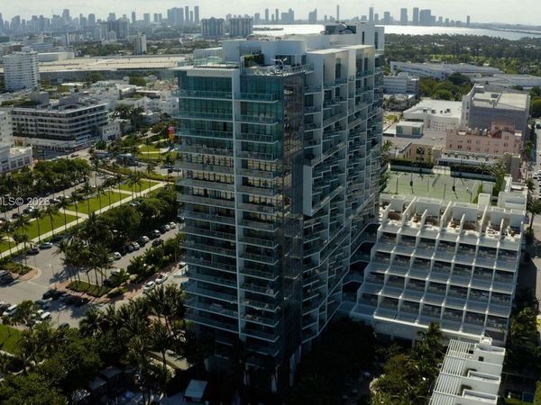 2201 Collins Ave , Unit 1513, Miami Beach, FL 33139