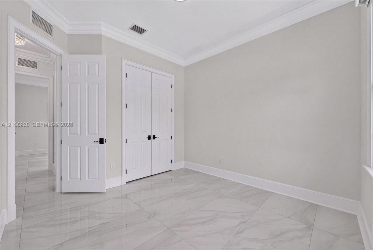 14940 NW 89th Ave, Miami Lakes, FL 33018 Photo
