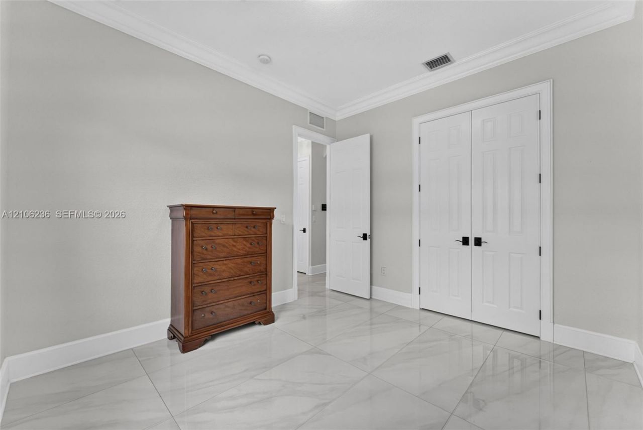 14940 NW 89th Ave, Miami Lakes, FL 33018 Photo