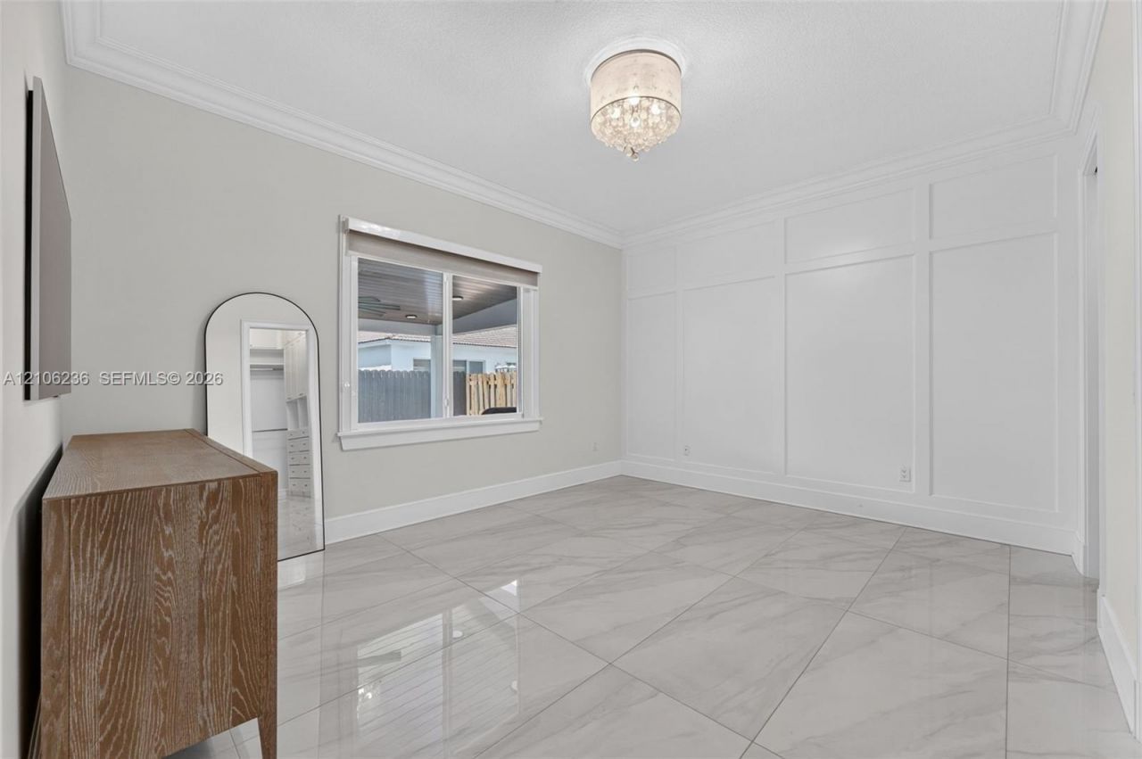14940 NW 89th Ave, Miami Lakes, FL 33018 Photo