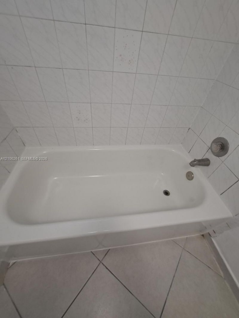 3100 N Pine Island Rd, Unit 104, Sunrise, FL 33351 Photo