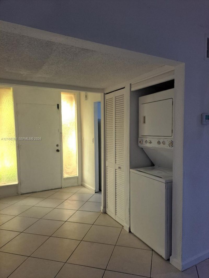 3100 N Pine Island Rd, Unit 104, Sunrise, FL 33351 Photo