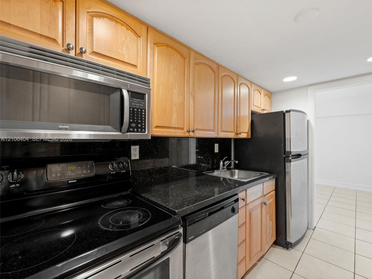 290 Sunrise Dr, Unit 1-B, Key Biscayne, FL 33149 Photo