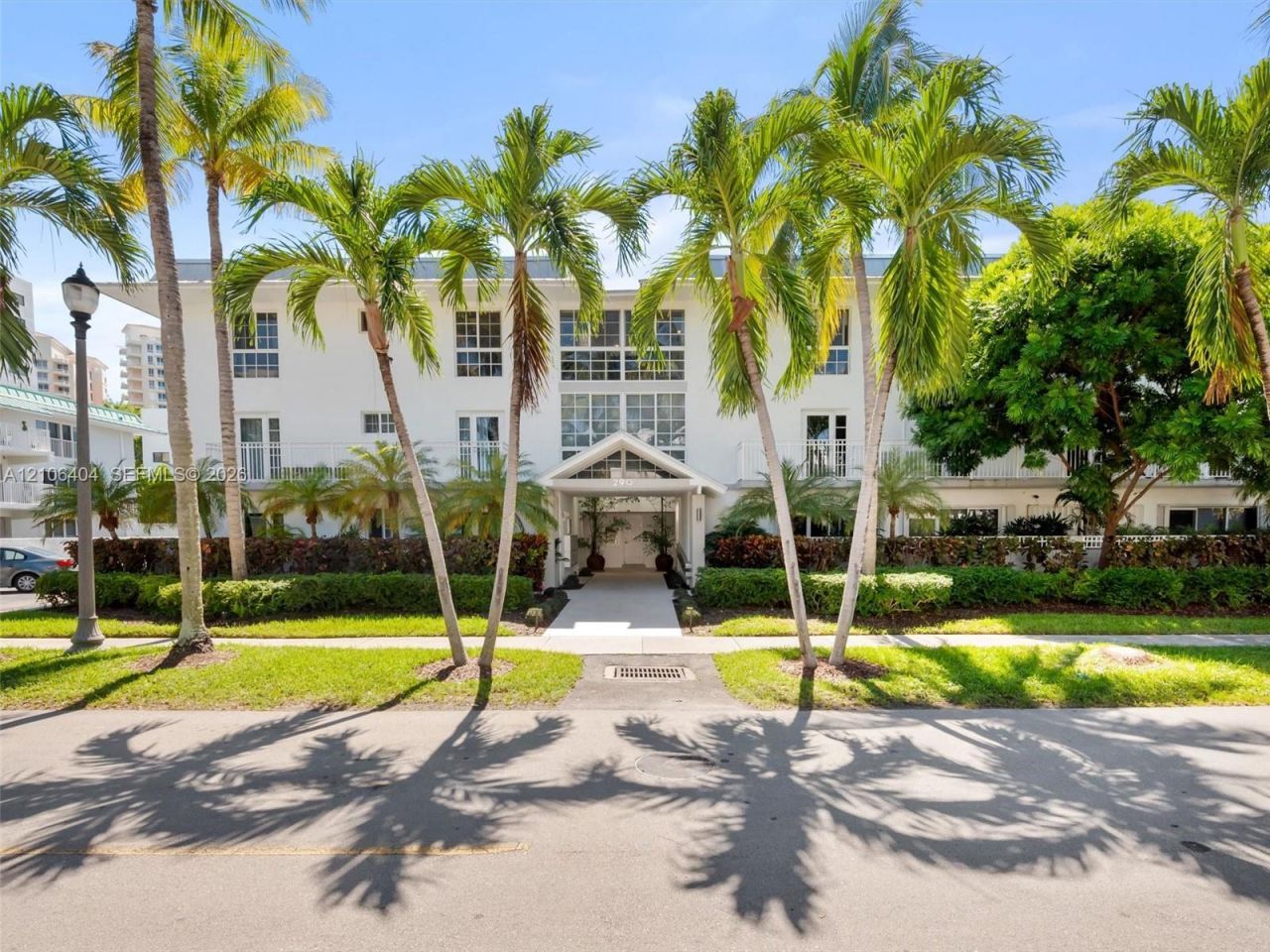 290 Sunrise Dr, Unit 1-B, Key Biscayne, FL 33149 Photo