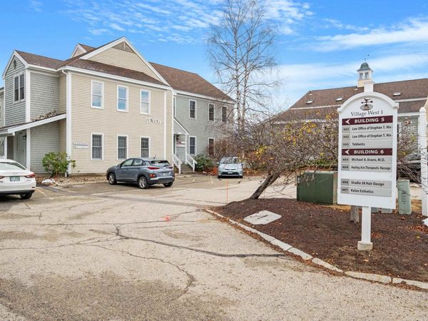 25 Country Club Road, Unit 707, Gilford, NH 03249