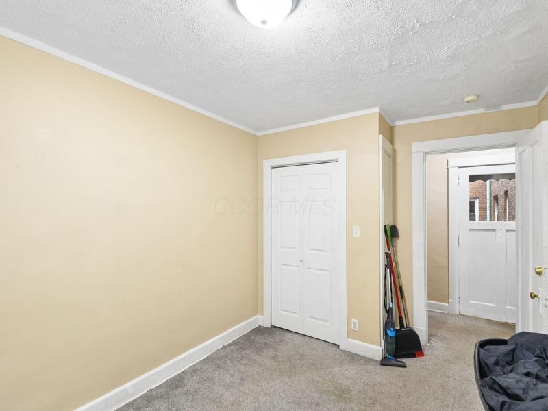 725 Bryson Street, Youngstown, OH 44502 Photo 13