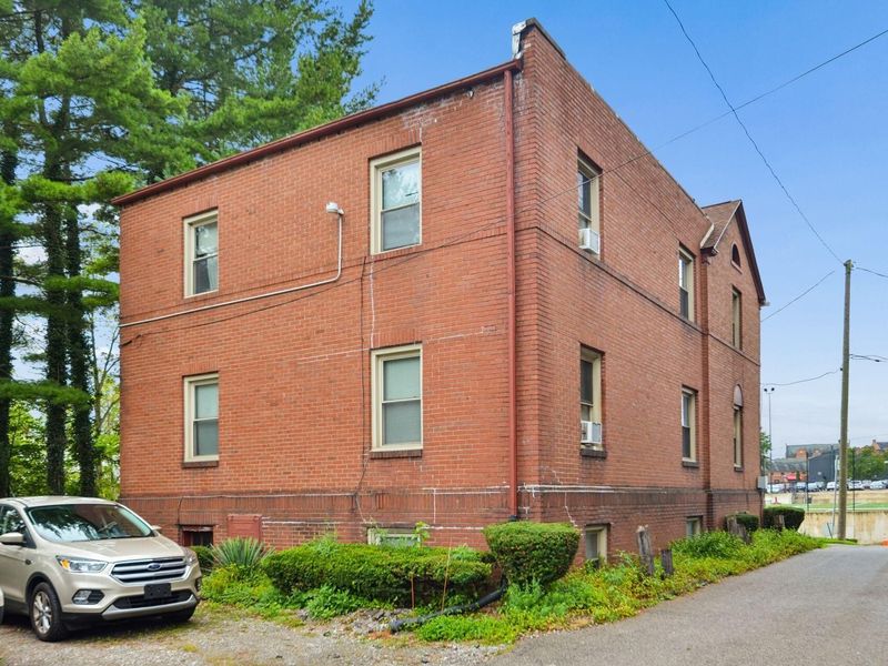 725 Bryson Street, Youngstown, OH 44502 Photo 22