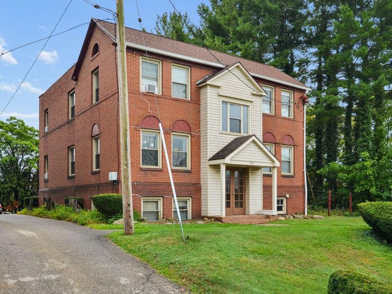 725 Bryson Street, Youngstown, OH 44502 Photo 24