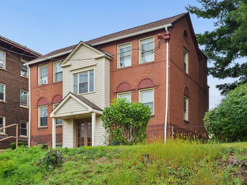 725 Bryson Street, Youngstown, OH 44502 Photo 25