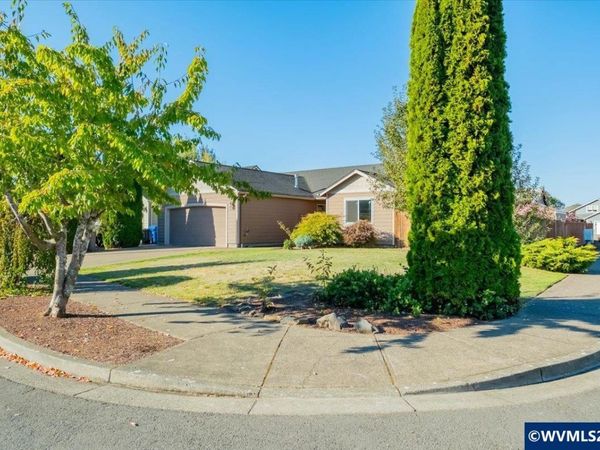 4737 Conrad St NE, Salem, OR 97305