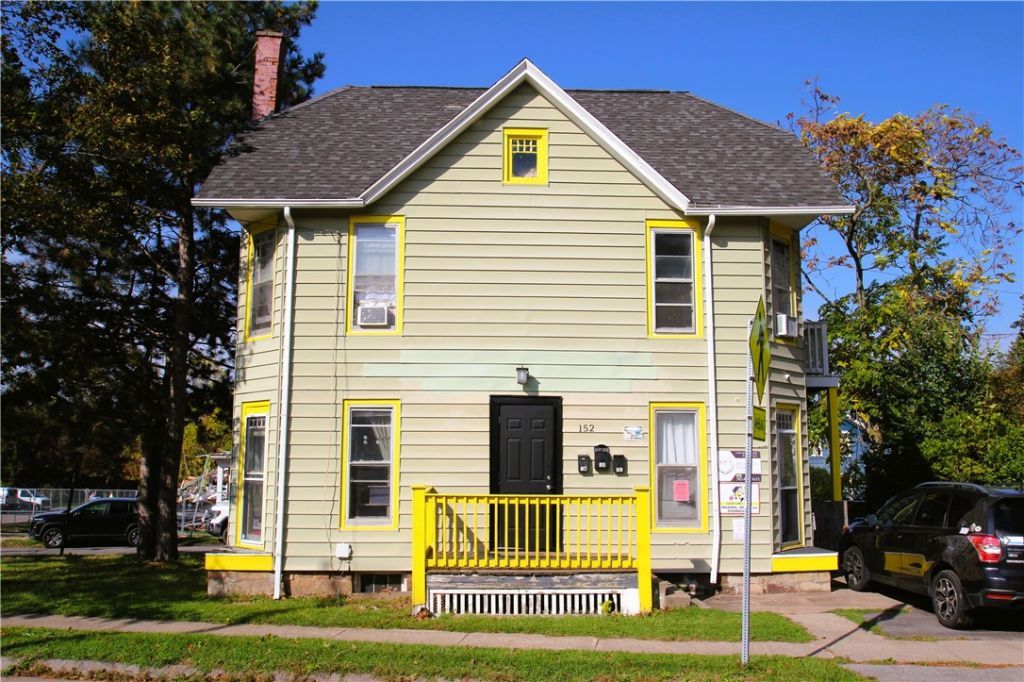 152 Monroe Avenue, Brockport, NY 14420 Main Photo