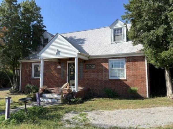 407 N Chancery St , McMinnville, TN 37110