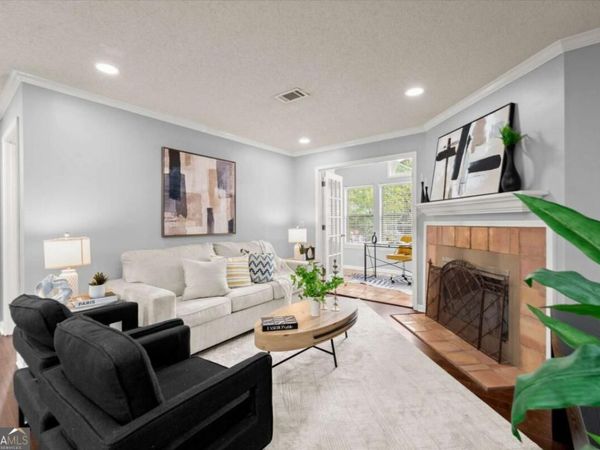 704 Barrington Hills Drive, Unit 704, Sandy Springs, GA 30350